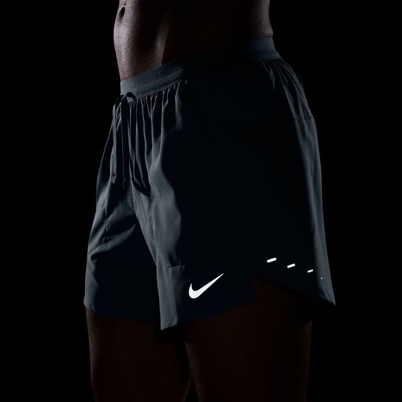 Pánské šortky Nike Stride Dri-Fit s podšívkou 5" work blue 6
