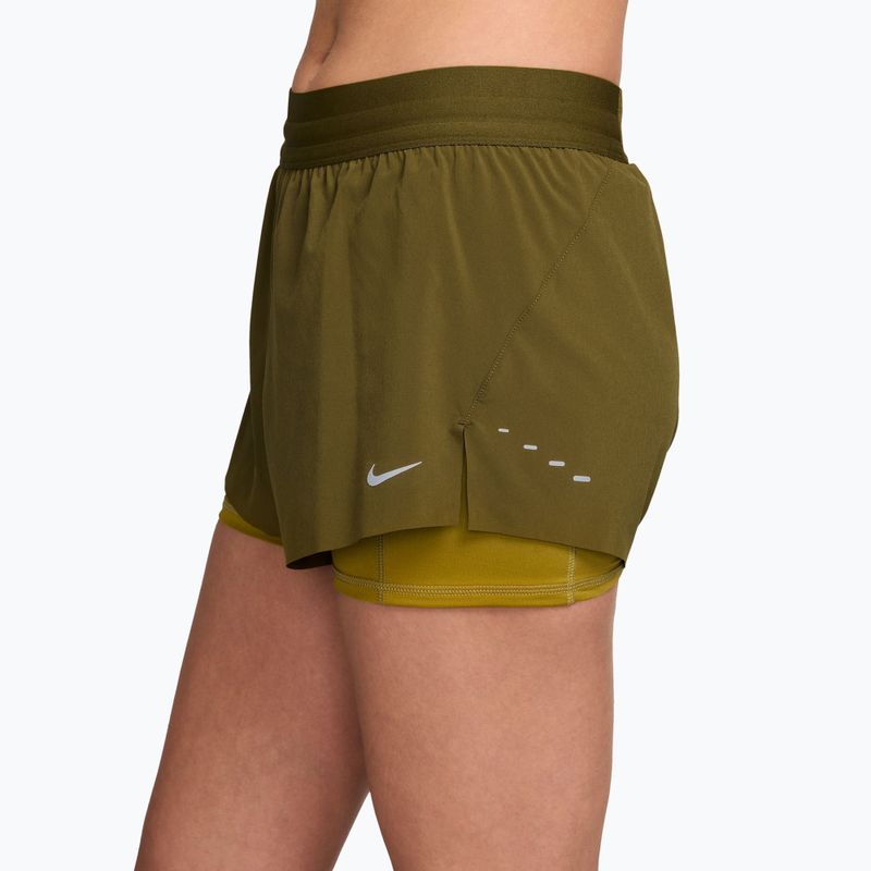 Dámské běžecké šortky Nike Swift Mid-Rise 2in1 Olive Flak/Peat Moss 3