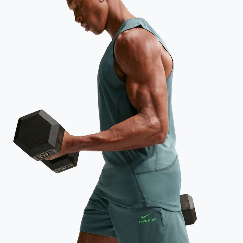 Pánské šortky Nike Pro Training Dri-Fit 6" mineral slate/green strike 5