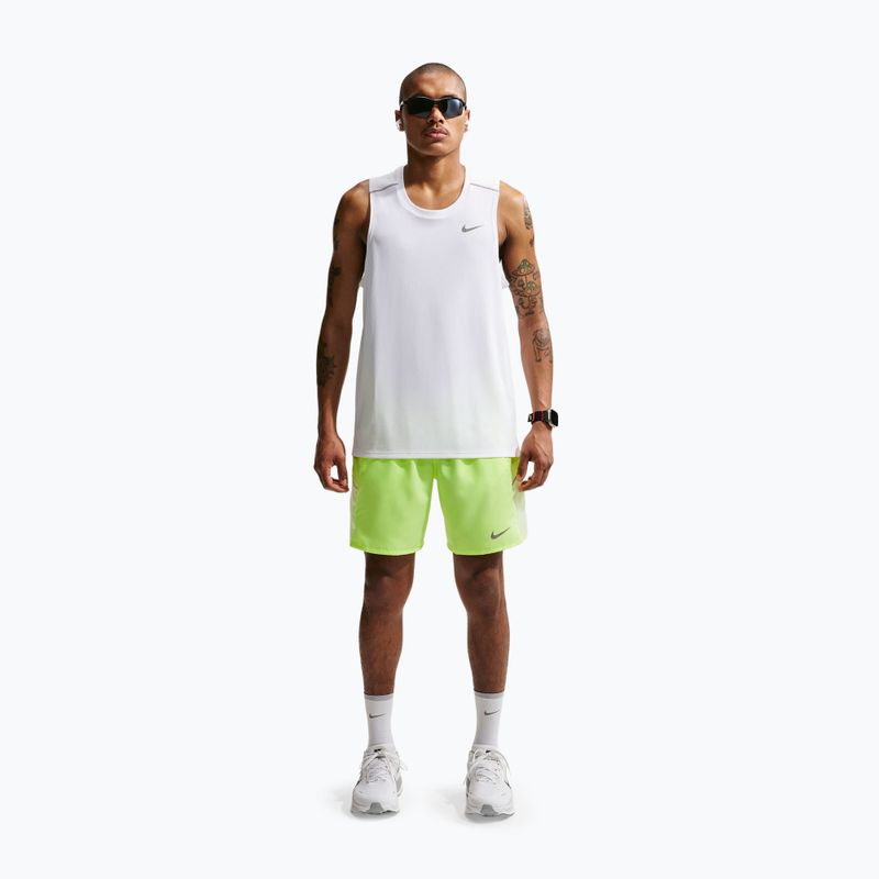 Pánské běžecké šortky Nike Miler Dri-Fit Brief Lined7" volt ice/barely volt 2