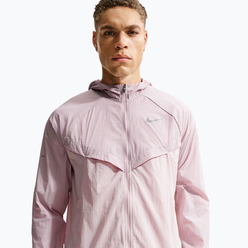Pánská běžecká bunda Nike Stride Repel UV particle rose/silt red 4