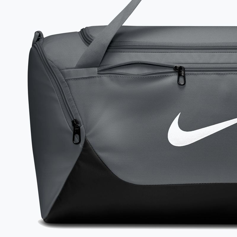 Tréninková taška Nike Brasilia Duffel Small 40 l smoke grey/black/white 6