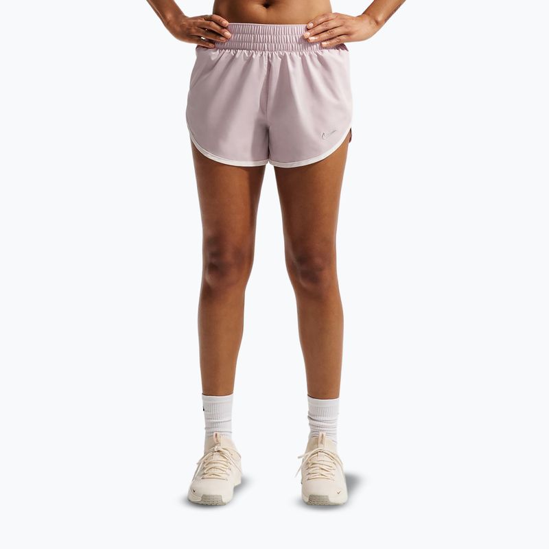 Dámské tréninkové šortky Nike One Woven Brief-Lined platinum violet/sail