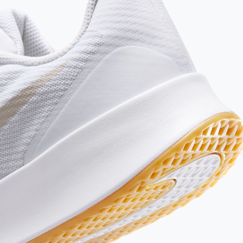 Dámské tenisové boty Nike Vapor Lite 3 White/Summit White/Light Orewood Brown 9
