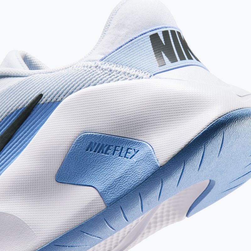 Dámské tréninkové boty Nike Flex Train football grey/aluminum/white/anthracite 9