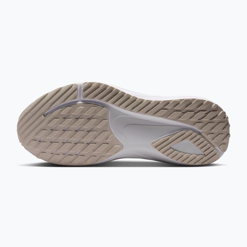 Dámské běžecké boty Nike Quest 7 white/vast grey/vast grey/wolf grey 11
