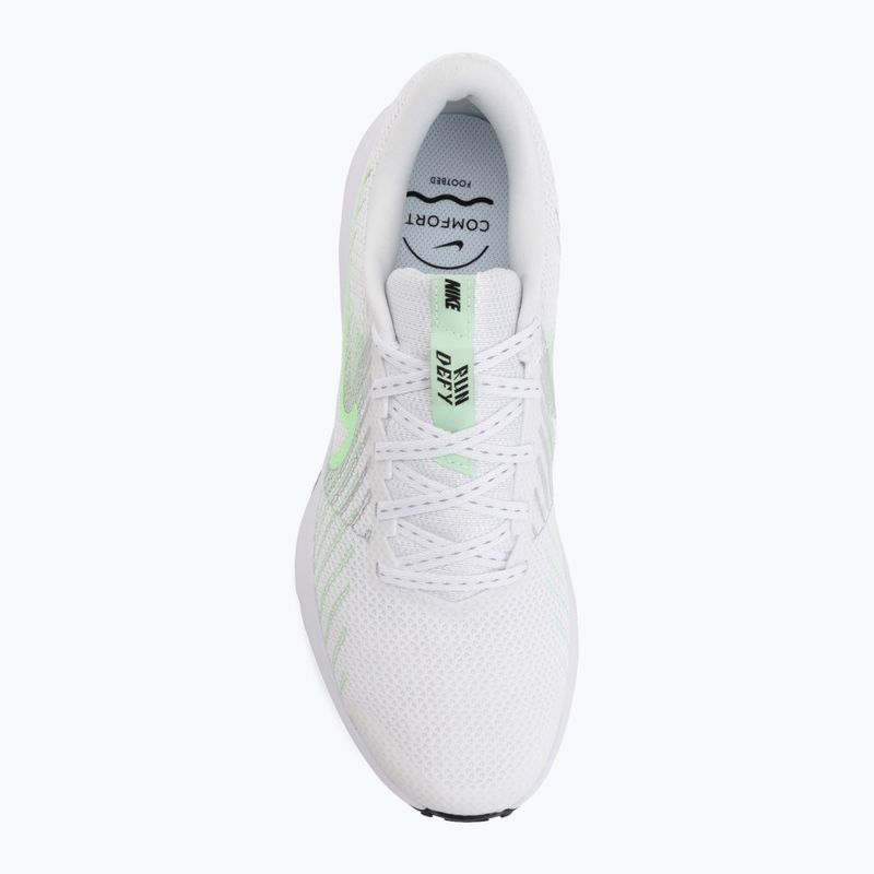 Dámské běžecké boty Nike Run Defy white/cucumber calm/black/illusion green 5