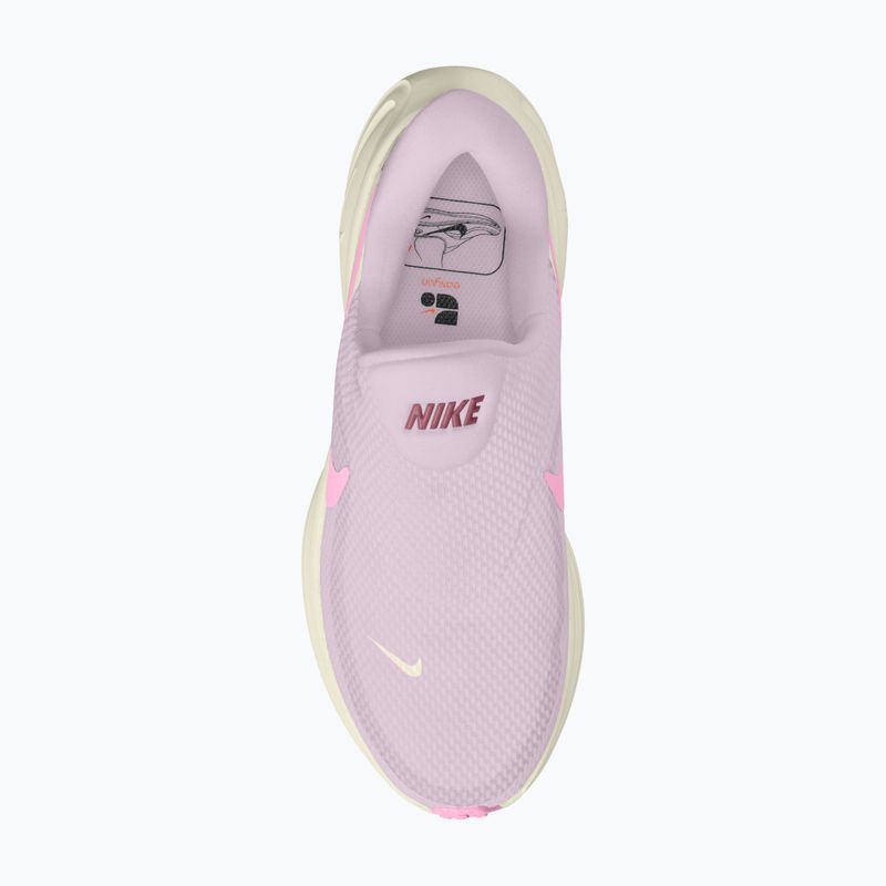 Dámské běžecké boty Nike Revolution 8 EasyOn bleached lilac/sail/pink smoke/pink rise 11