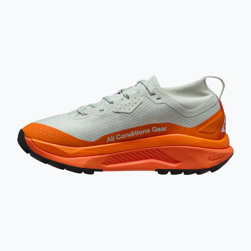 Dámské běžecké boty Nike ACG Zegama GORE-TEX light silver/safety orange/summit white 9