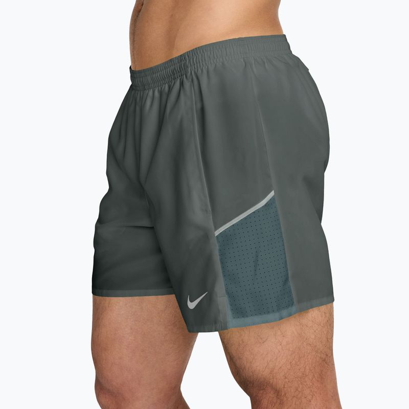 Pánské šortky Nike Miler Dri-Fit Brief Lined 5" camo green/mineral slate 3