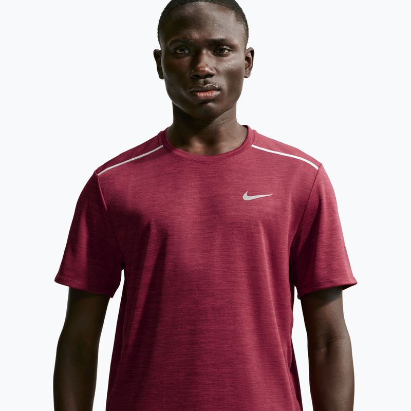 Pánské běžecké tričko Nike Miler Dri-Fit UV tough red/mystic dates 4
