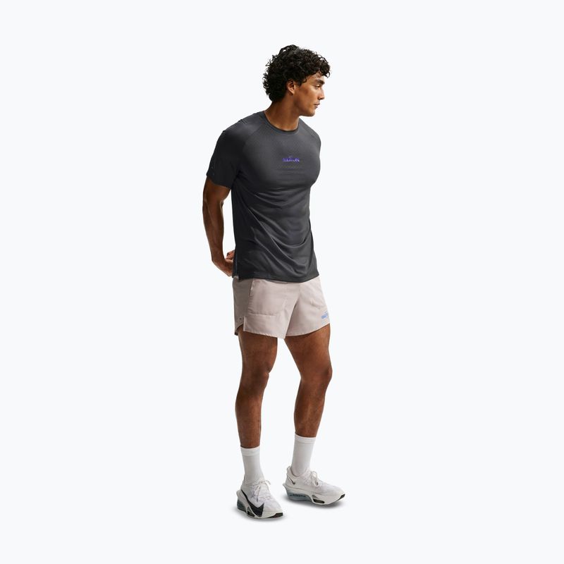 Pánské běžecké tričko Nike Stride anthracite 2