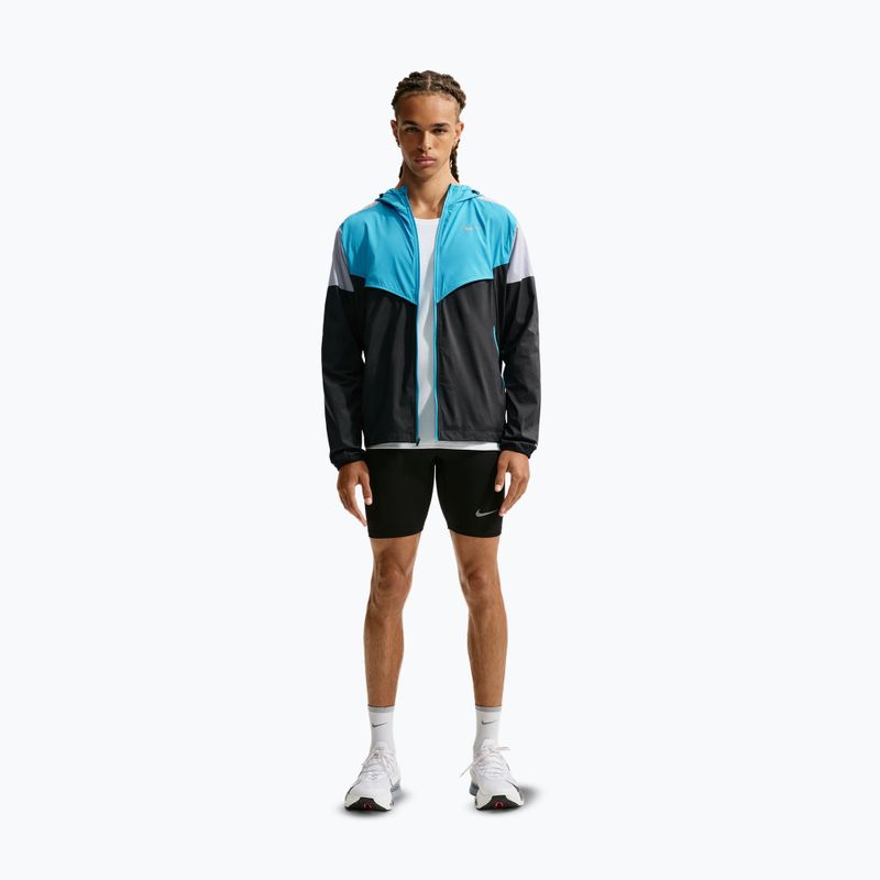 Pánská běžecká bunda Nike Impossibly Light Windrunner black/light current blue/wolf grey 2