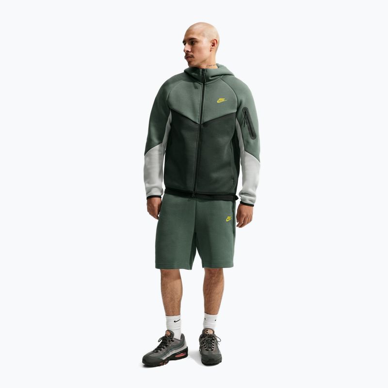 Pánská mikina Nike Tech Windrunner Full Zip camo green/black spruce/chrome yellow 2