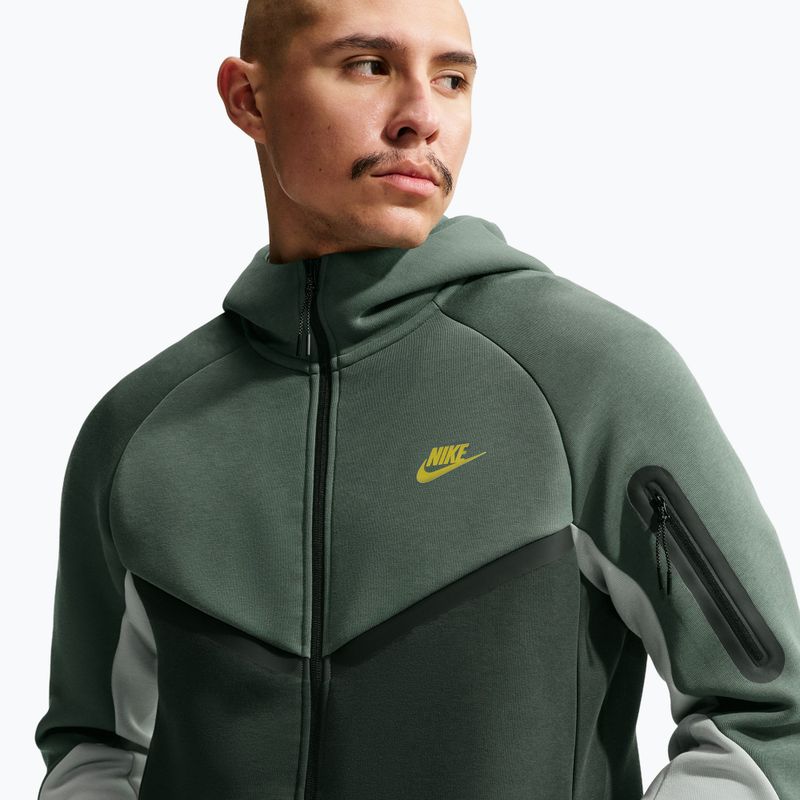 Pánská mikina Nike Tech Windrunner Full Zip camo green/black spruce/chrome yellow 6