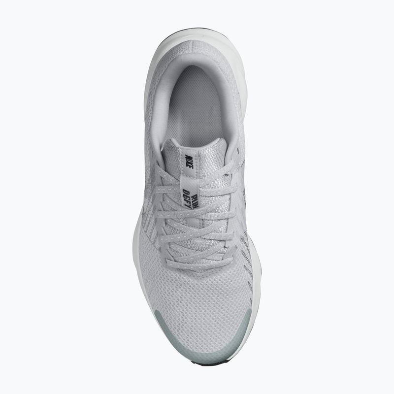 Dámské běžecké boty Nike Run Defy wolf grey/off white/metallic silver 4