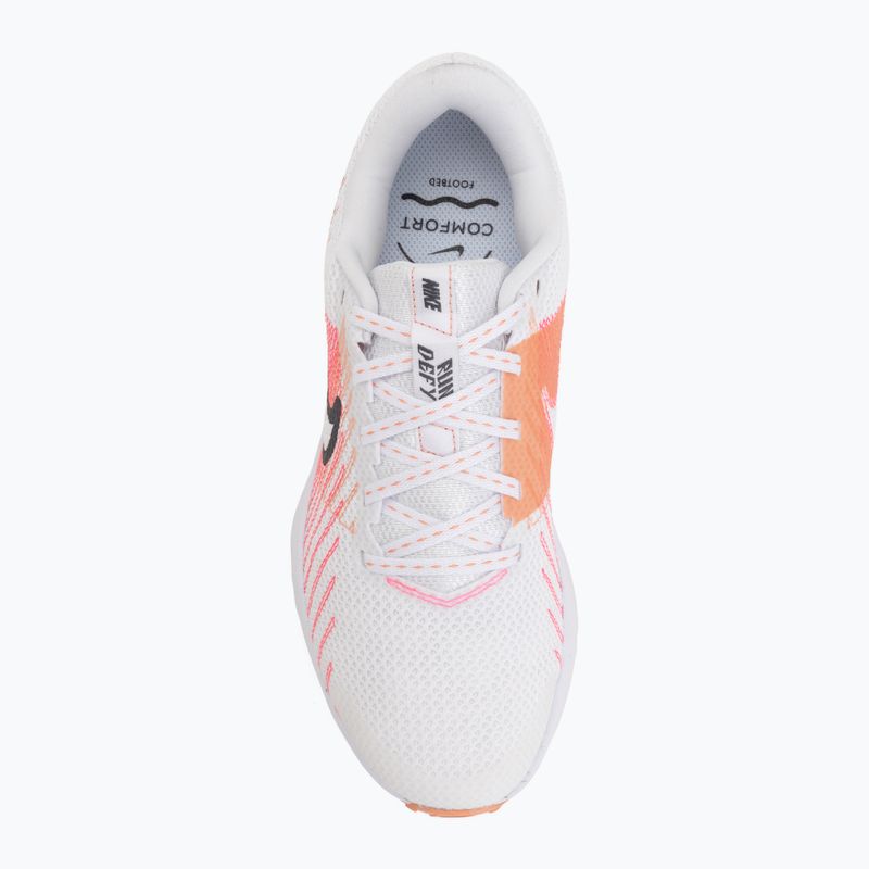 Dámské běžecké boty Nike Run Defy white/hyper pink/crimson bliss/gridiron 5