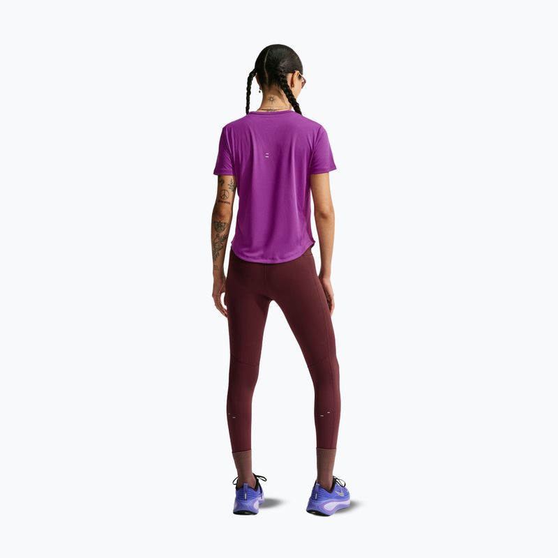 Dámské běžecké tričko Nike Tempo SS bold berry 3