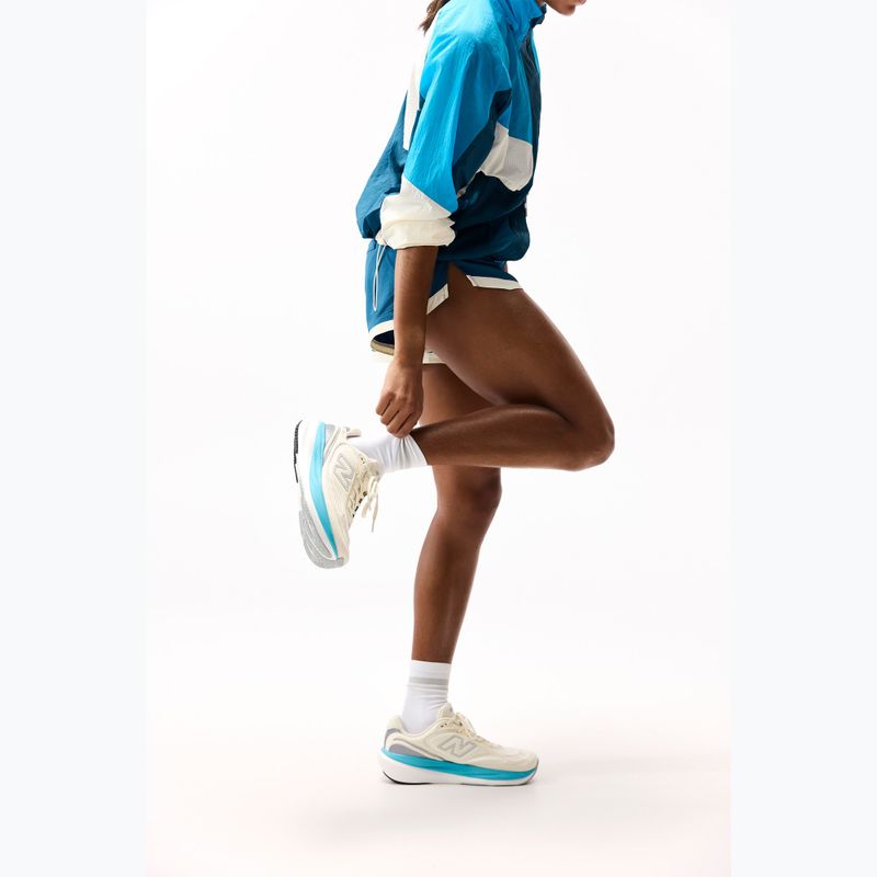 Dámské běžecké šortky New Balance Run Essentials 3" Short streamsong 14