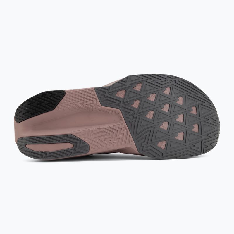 Pánské běžecké boty New Balance FuelCell Rebel V5 magnet/pebble 4