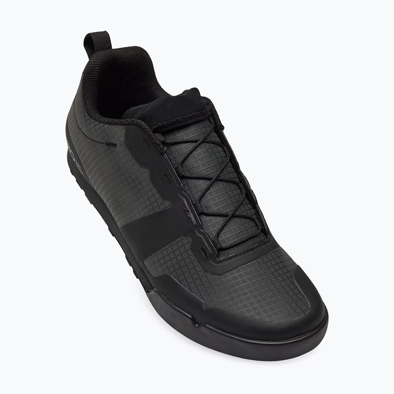 Pánské cyklistické boty na platformě Giro Tracker black 2