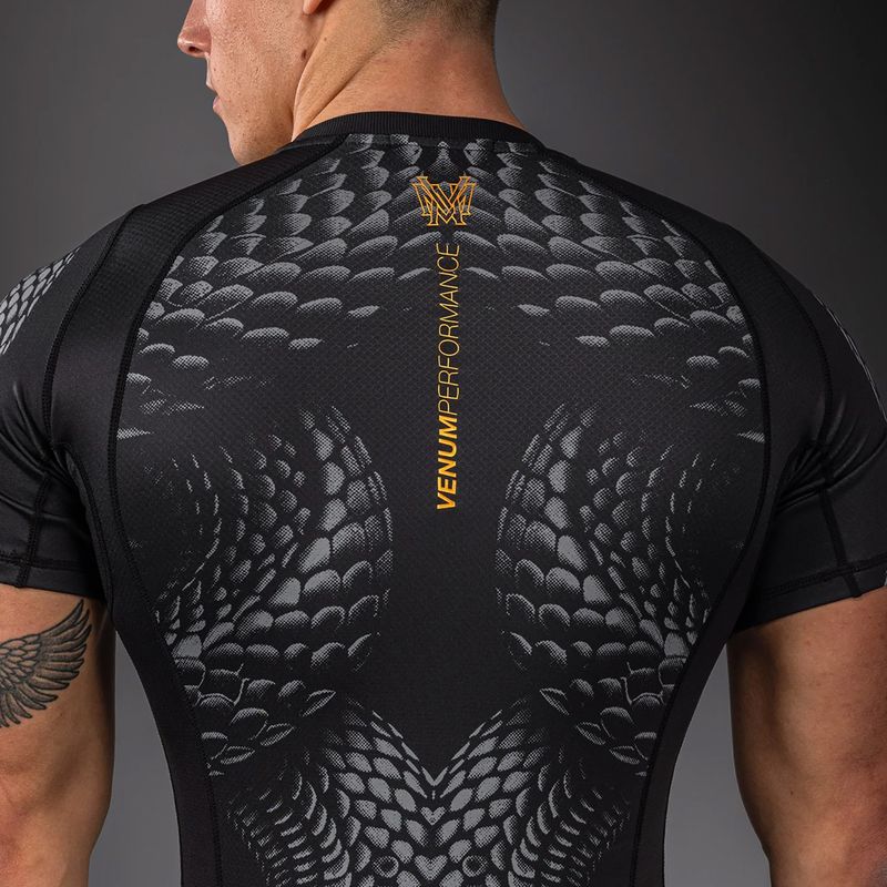 Pánský rashguard Venum Matupa Short Sleeve black/grey/gold 6