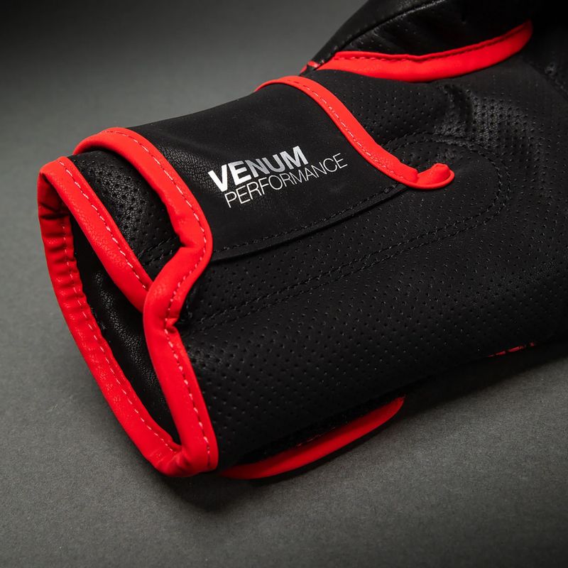 Boxerské rukavice Venum Matupa Boxing black/red/silver 5
