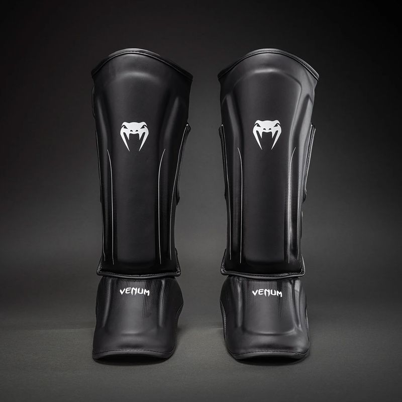 Chrániče holení a chodidel Venum Stealth Shin black/white 2