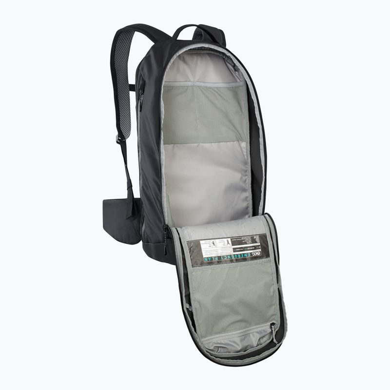 Cyklistický batoh EVOC Commute Pro 22 l black 10