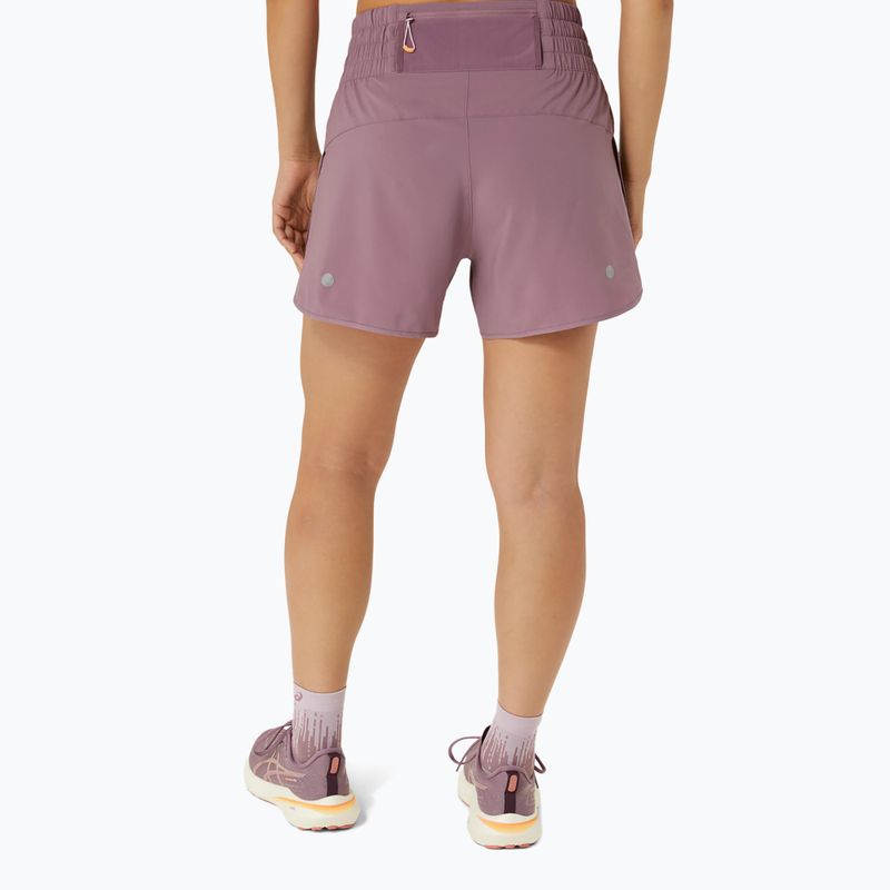 Dámské běžecké kraťasy ASICS Nagino Run 4IN dusty mauve 3