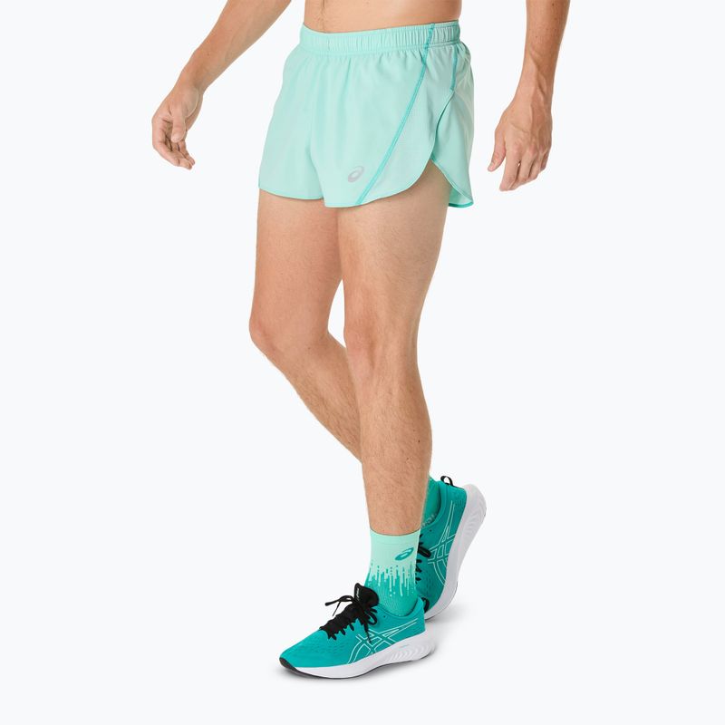 Pánské běžecké šortky ASICS Core Split Short oasis green 4