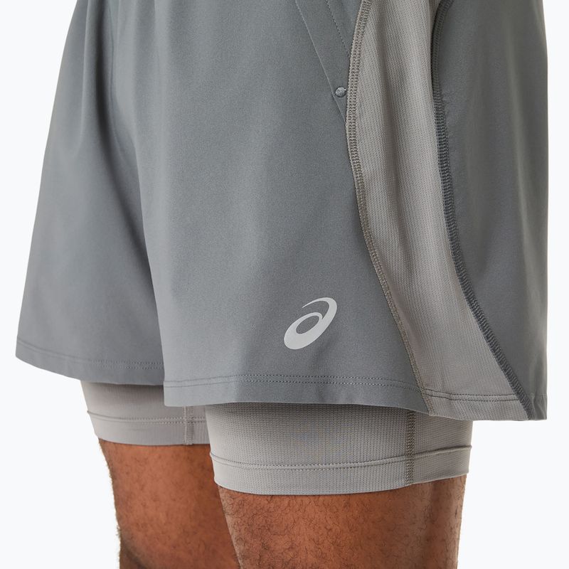 Pánské běžecké šortky ASICS Road 2N1 5IN clay grey/steel grey/illuminate green 11