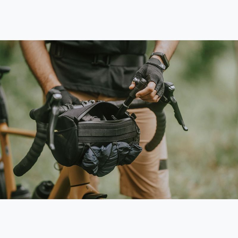 Brašna na řidítka top tričko eak Tubular Barbag 3,8 l black 6
