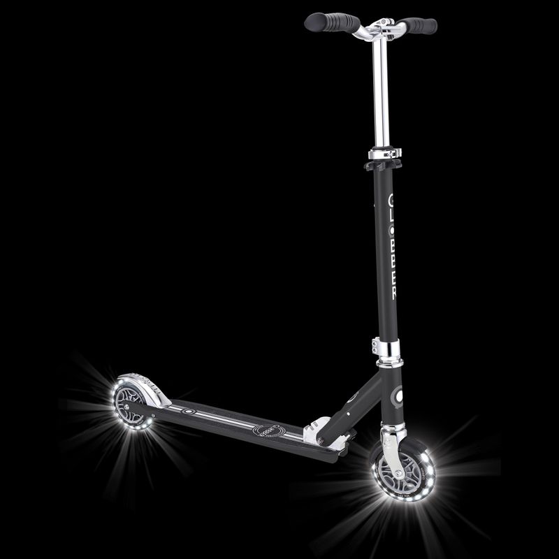 Dětská městská koloběžka Globber Flow Element Lights black 11