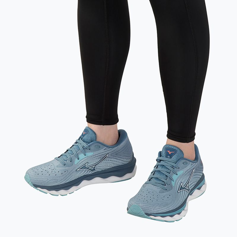 Dámské běžecké boty Mizuno Wave Sky 6 blue shadow/white/milky blue 4