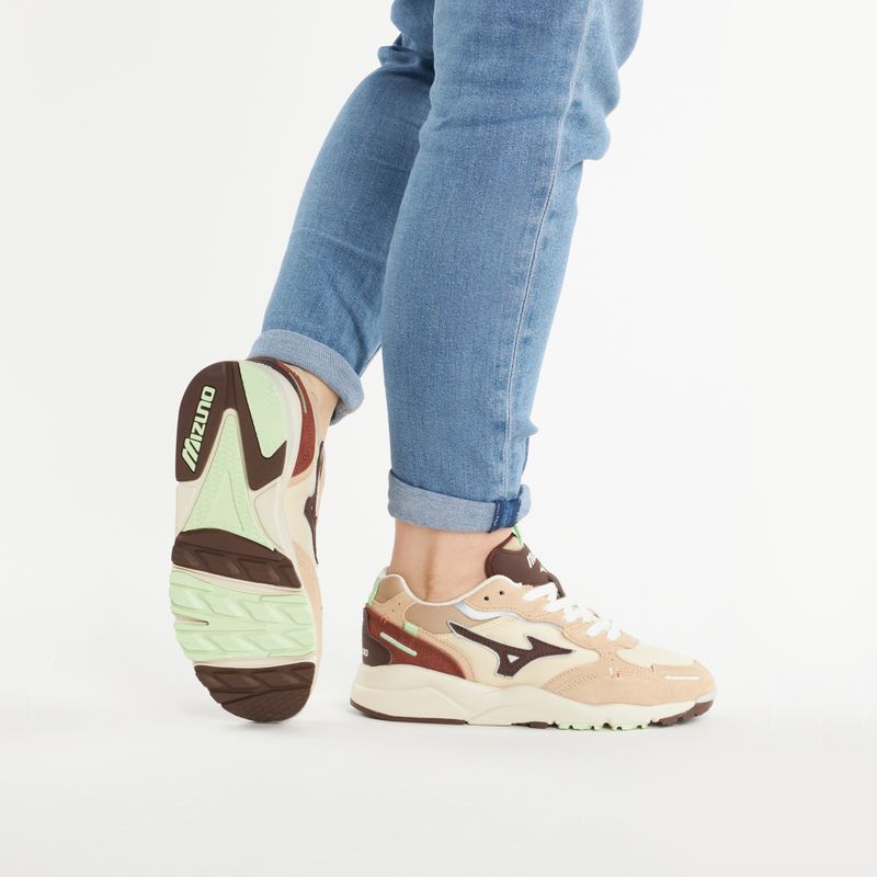 Boty Mizuno Sky Medal Beta summer sand/chicory coffee/mojave desert 2