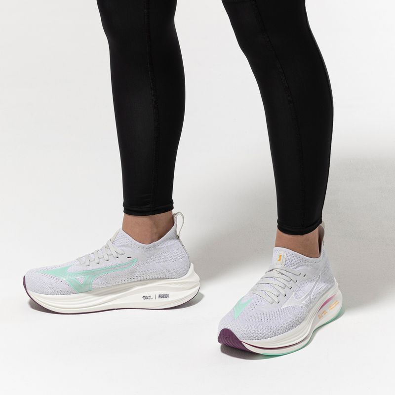 Dámské běžecké boty Mizuno Neo Zen Icelandic nimbus cloud/white/ice green 9