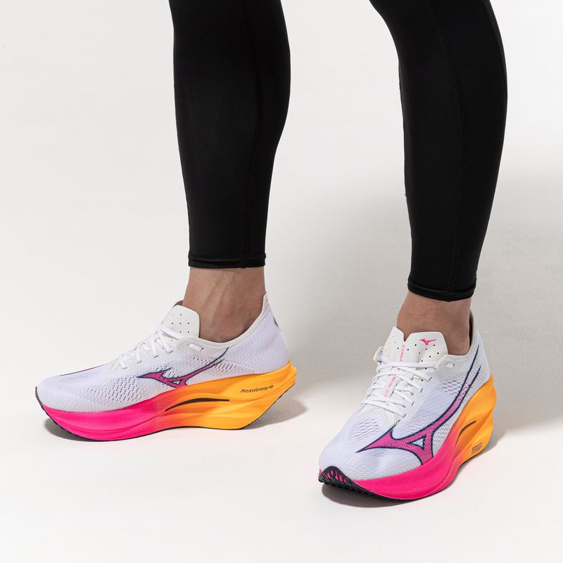 Běžecké boty Mizuno Wave Rebellion Pro 3 white/pink tetra/tang orange 17