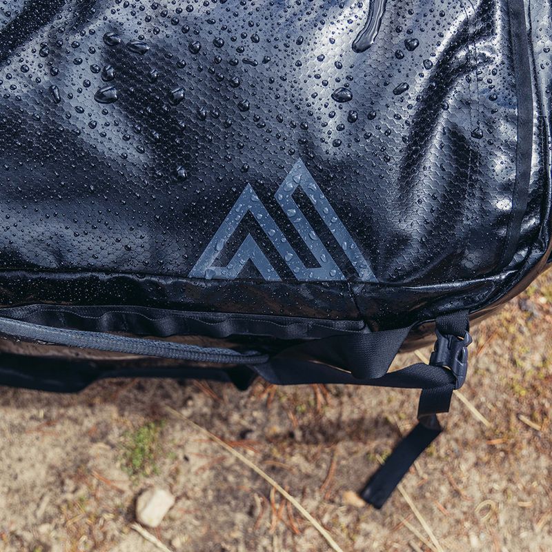 Turistická brašna Gregory Alpaca 100 l obsidiánově černá 9