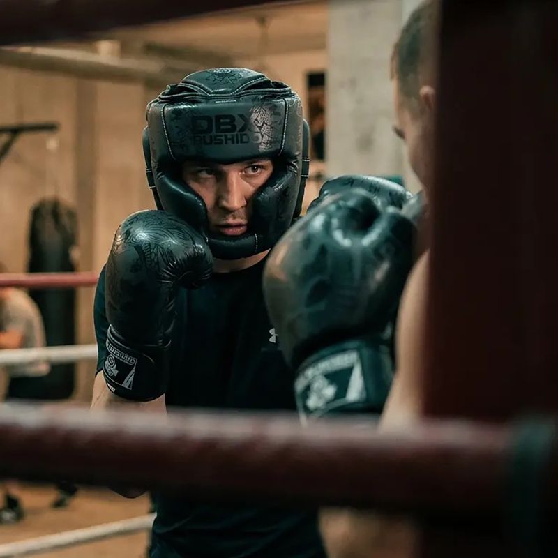 Boxerská helma DBX BUSHIDO Black Dragon black/dragon 8