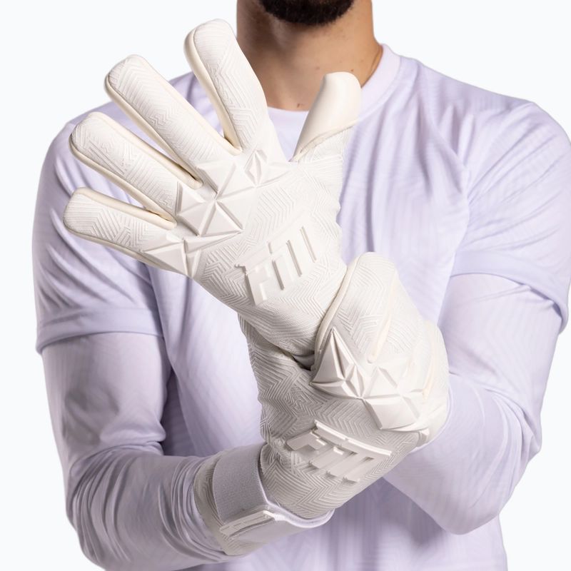 Brankářské rukavice Football Masters Varis X PRO all white 4