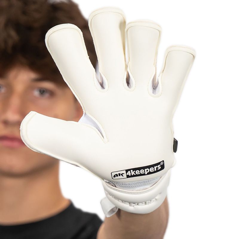 Brankářské rukavice dětské 4keepers Champ VII RF2G Jr bílá 9