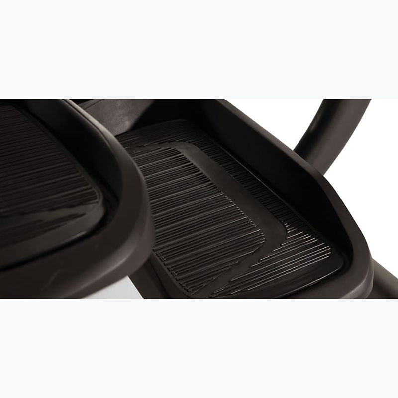 Eliptický trenažér Matrix Fitness Elliptic E50XIR-02 black 6