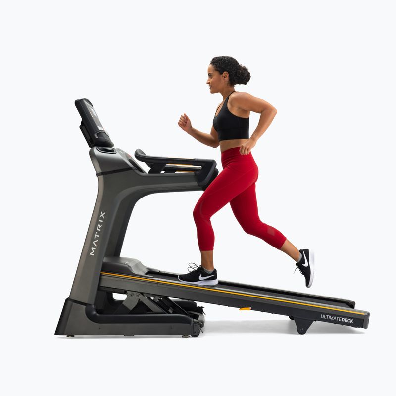 Běžecký pás Matrix Fitness TF30 XIR graphite grey 6
