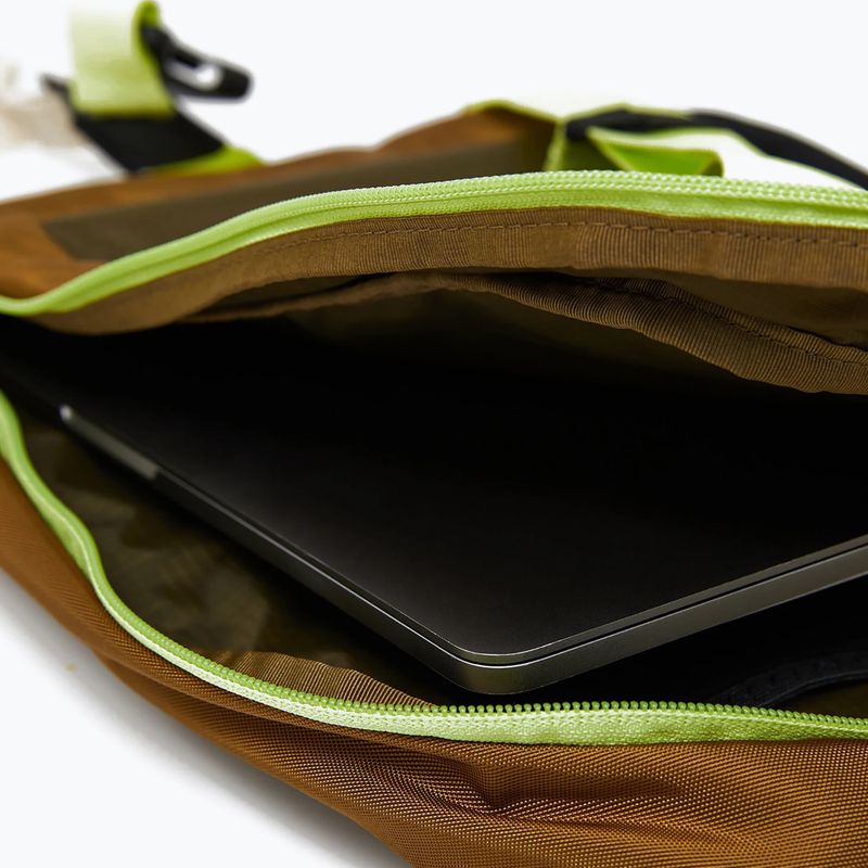 Batoh Peak Performance Outdoor Crossbody 8,6 l Earthy Summit 6
