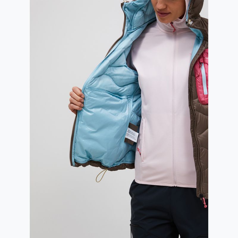 Dámská péřová bunda Peak Performance Helium Utility Down terrain tan/mountain blush 5