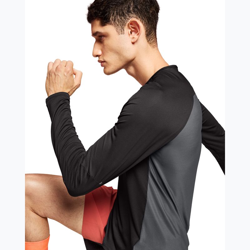 Pánské běžecké tričko longsleeve On Performance Long-T black/eclipse 5