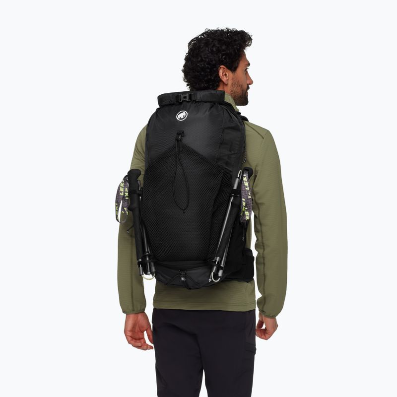 Turistický batoh Mammut Ducan Spine 28-35 l black 4