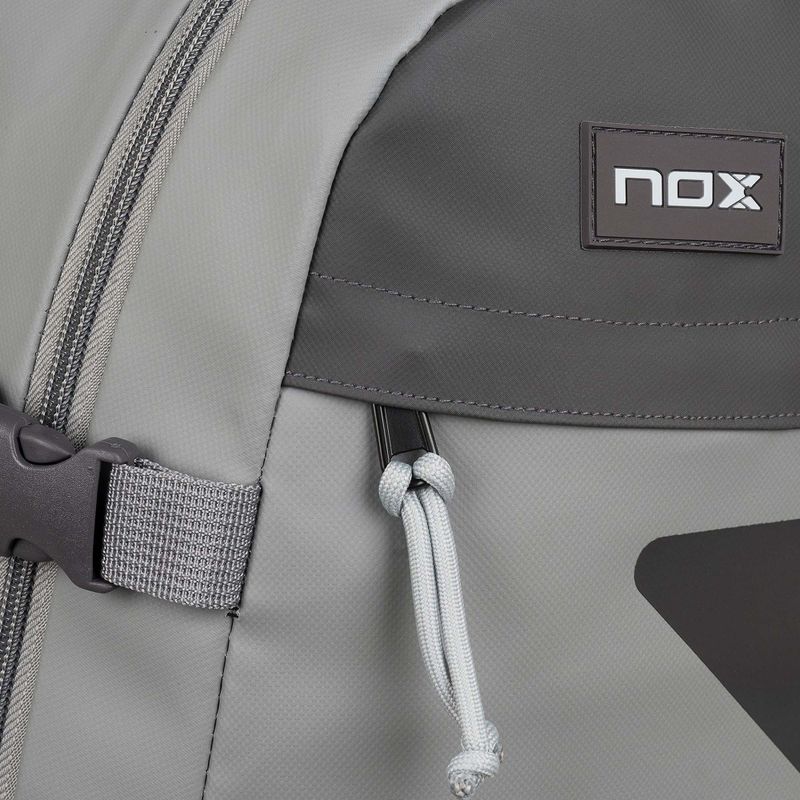 Batoh na padel NOX AT10 Team 28 l grey 10