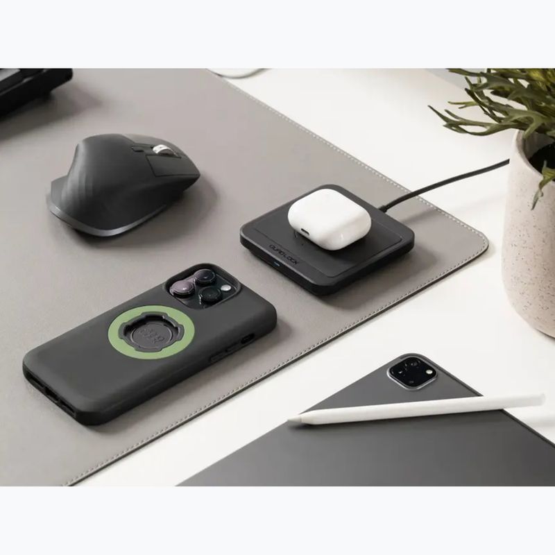 Bezdrátová nabíjecí podložka Quad Lock black 2